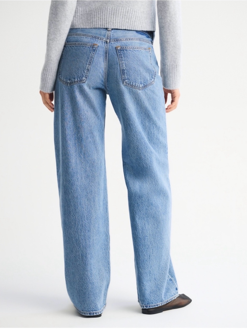 Abercrombie baggy low rise 25 NWOT - Picture 2 of 5